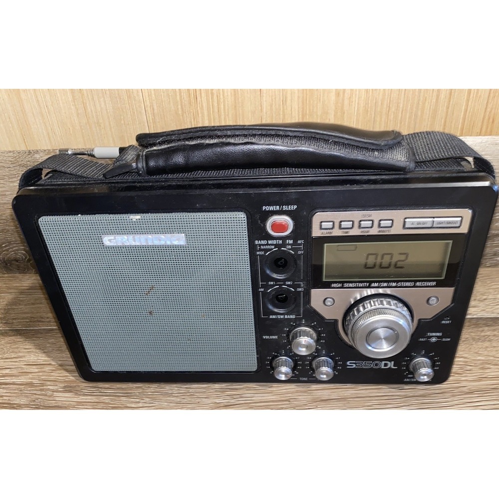 Grundig S350DL AM/FM/Shortwave Radio-VINTAGE- No AC Adapter-TESTED & WORKING
